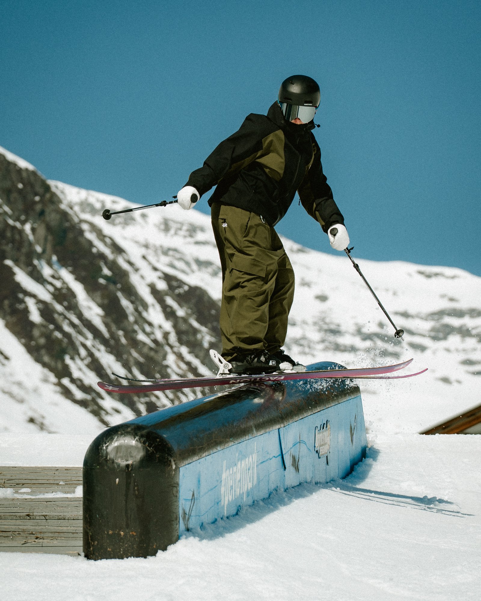 DOWNTOWN PRO 30K SNOW PANTS | DARK GREEN - Image 7