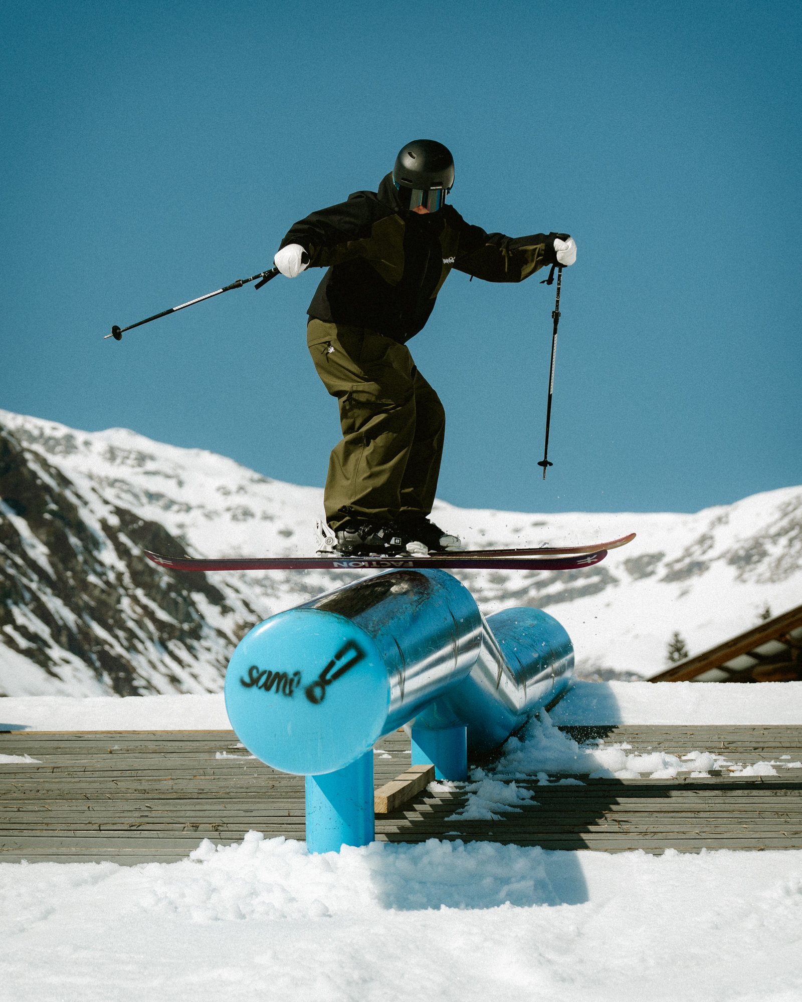 DOWNTOWN PRO 30K SNOW PANTS | DARK GREEN - Image 9