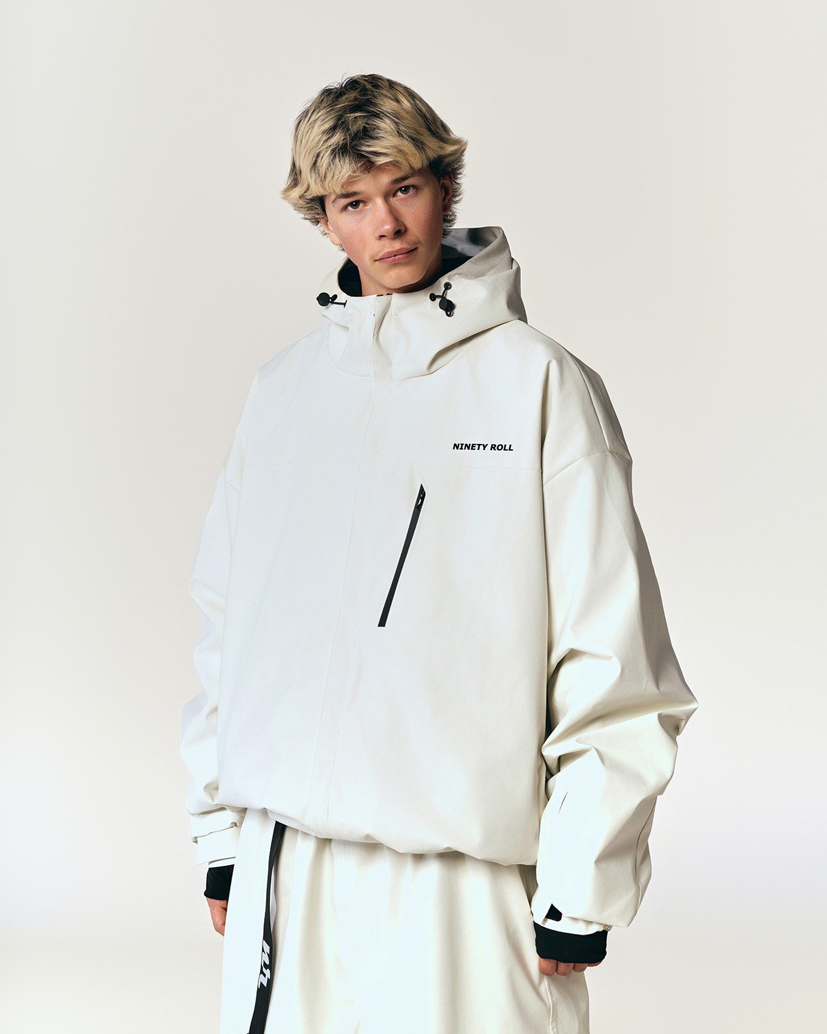 UPTOWN PRO 30K SNOW JACKET | STONE WHITE - Image 4