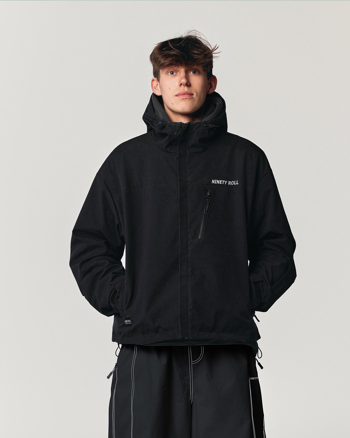 UPTOWN PRO 30K SNOW JACKET | JET BLACK - Image 3