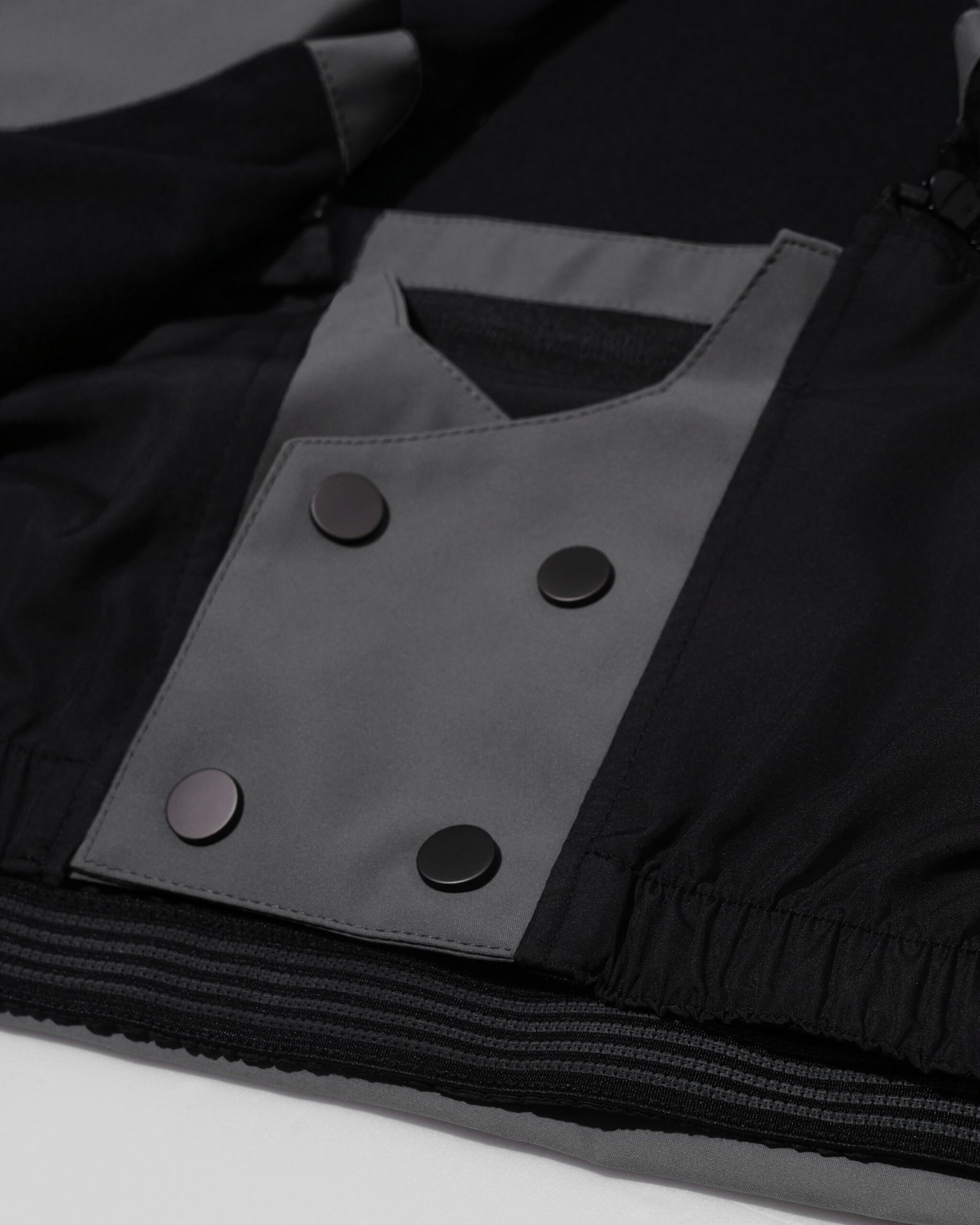 TWIN LINE 30K SNOW JACKET | GREY BLACK - Image 15