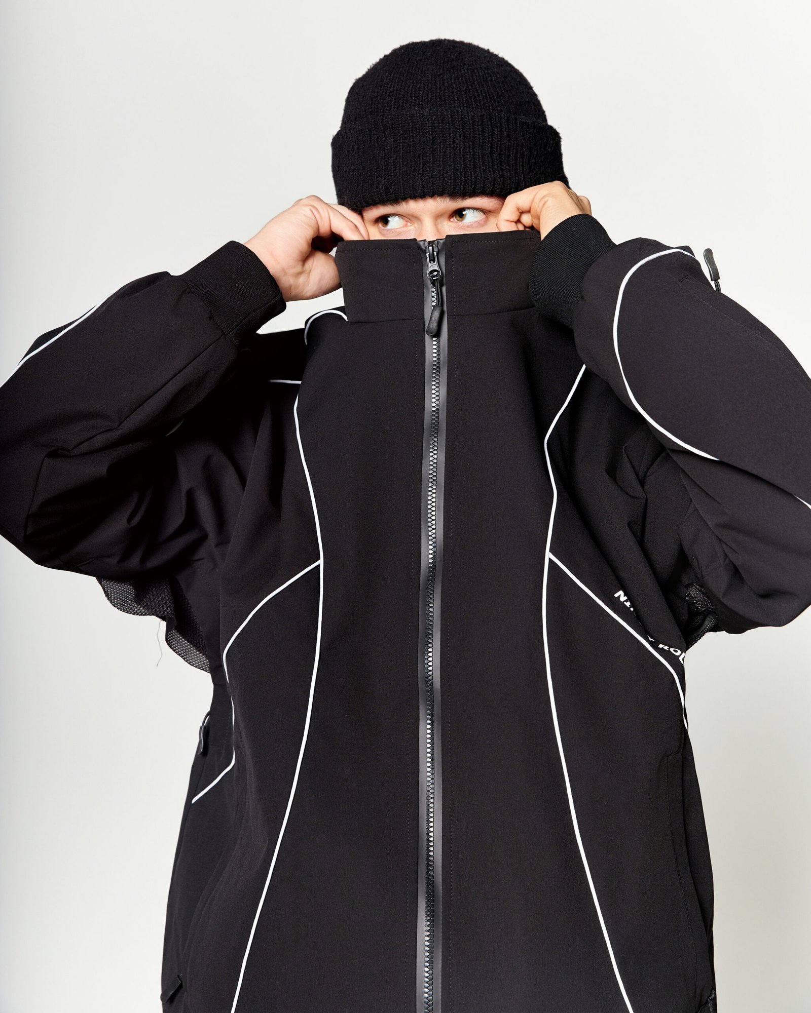 APEX LINE 30K SNOW JACKET | BLACK - Image 6