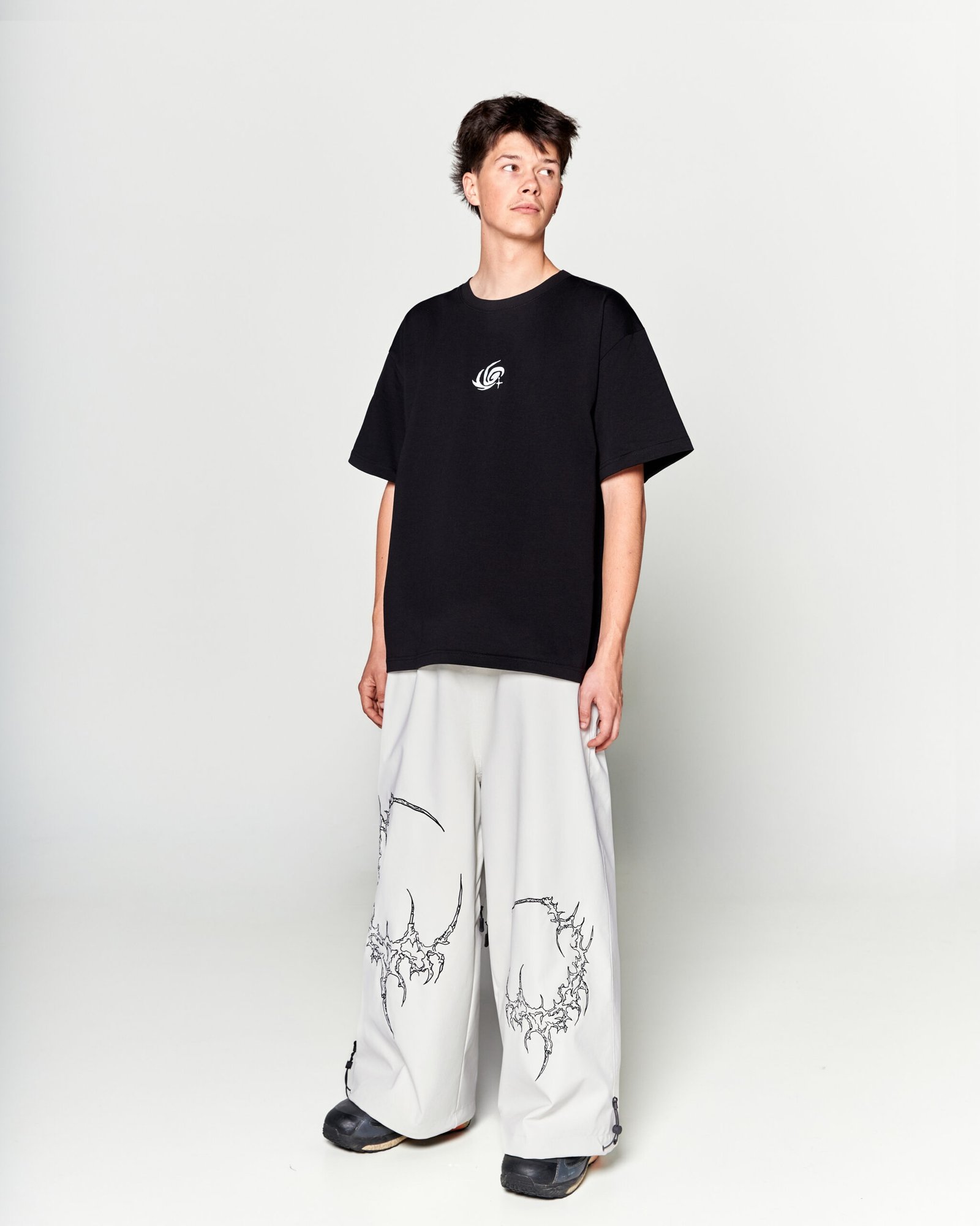 NR 02 JERSEY TEE | BLACK - Image 4