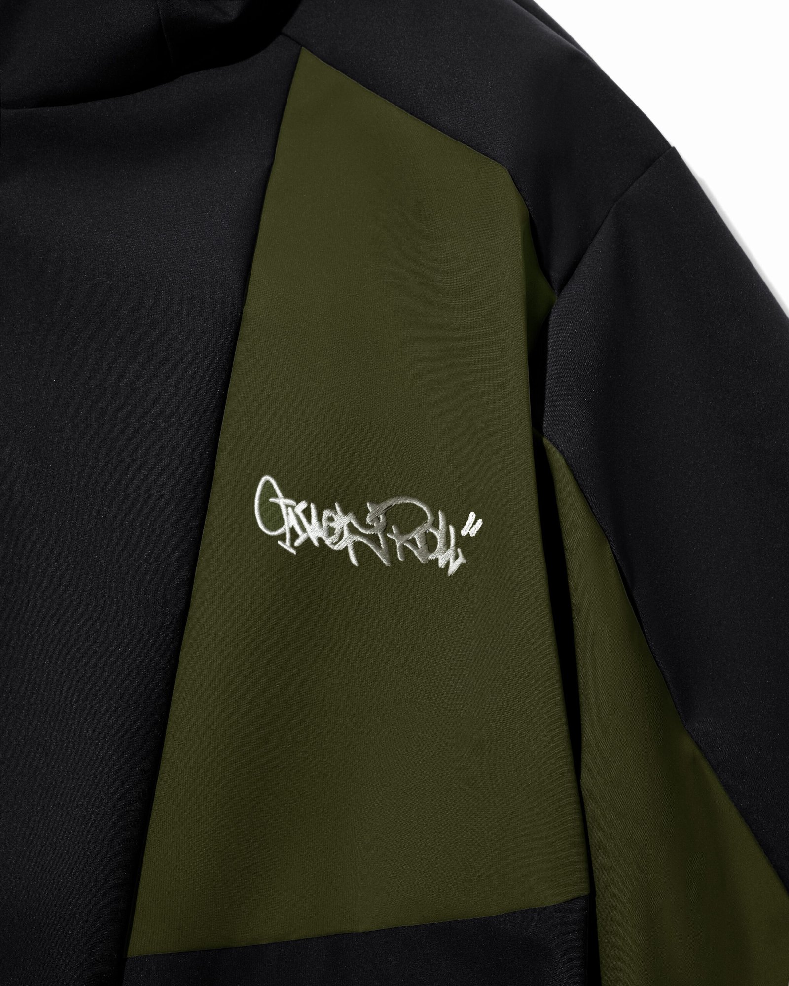 TWIN LINE 30K SNOW JACKET | BLACK GREEN - Image 6