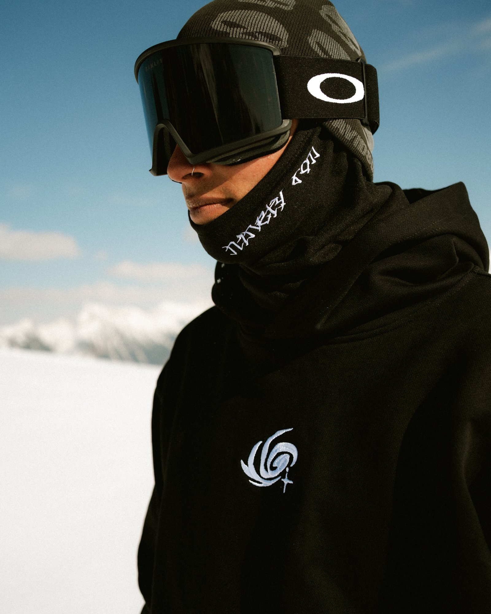 DOUBLE LAYER THERMAL NECK WARMER| BLACK - Image 6