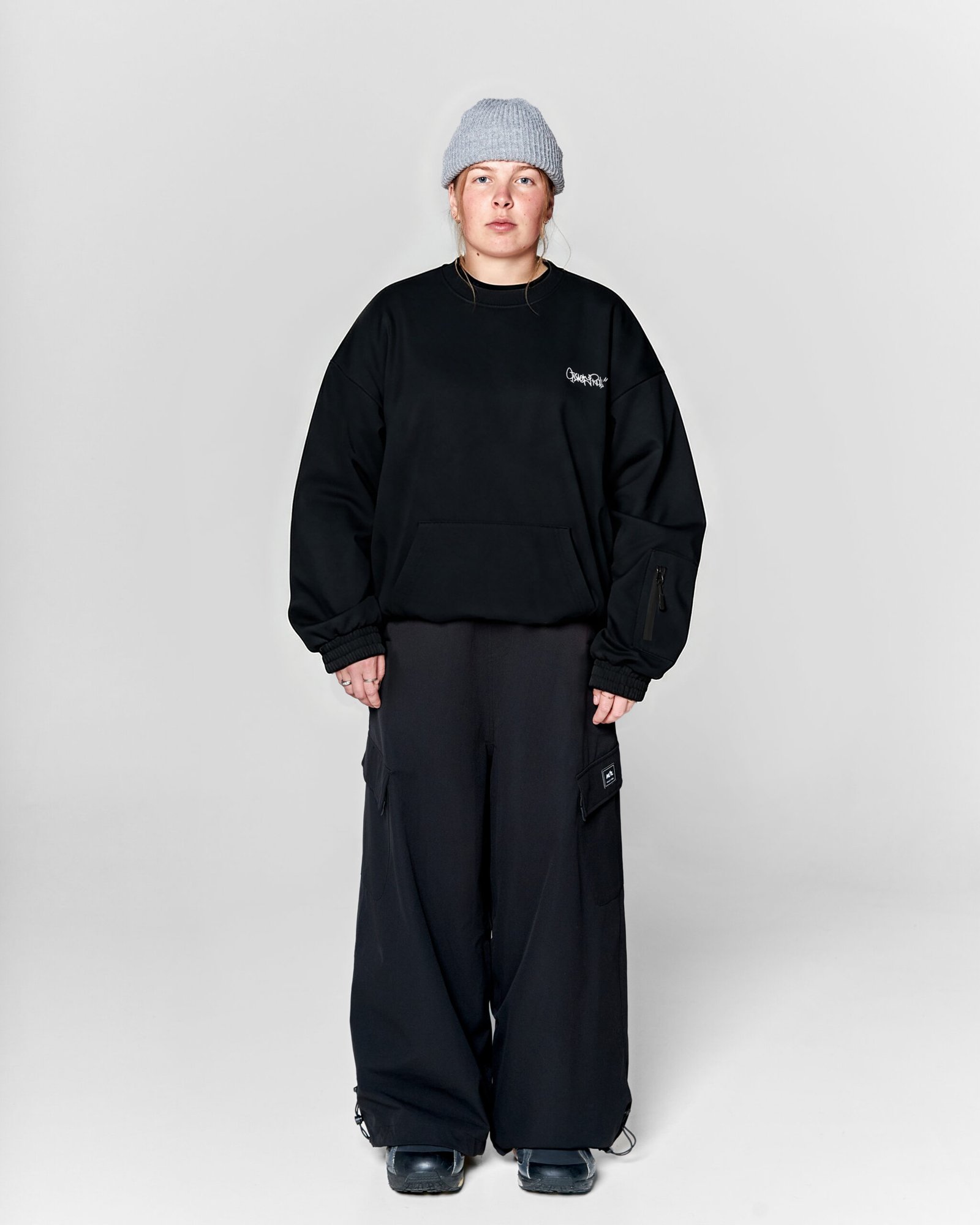 APEX CORE 15K WATERPROOF SNOW CREWNECK | BLACK - Image 3